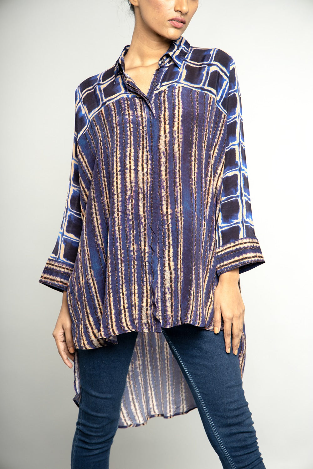 BLUE STRIPE PRINT HIGH-LOW HEM SHIRT