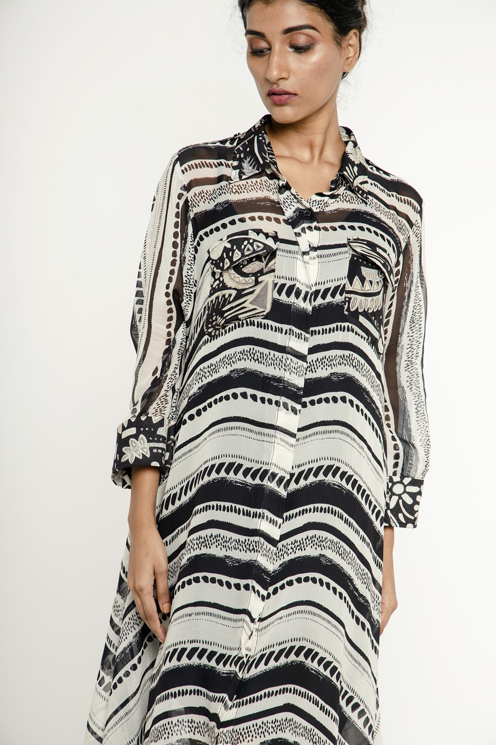 B& W STRIPE PRINT SHIRT DRESS