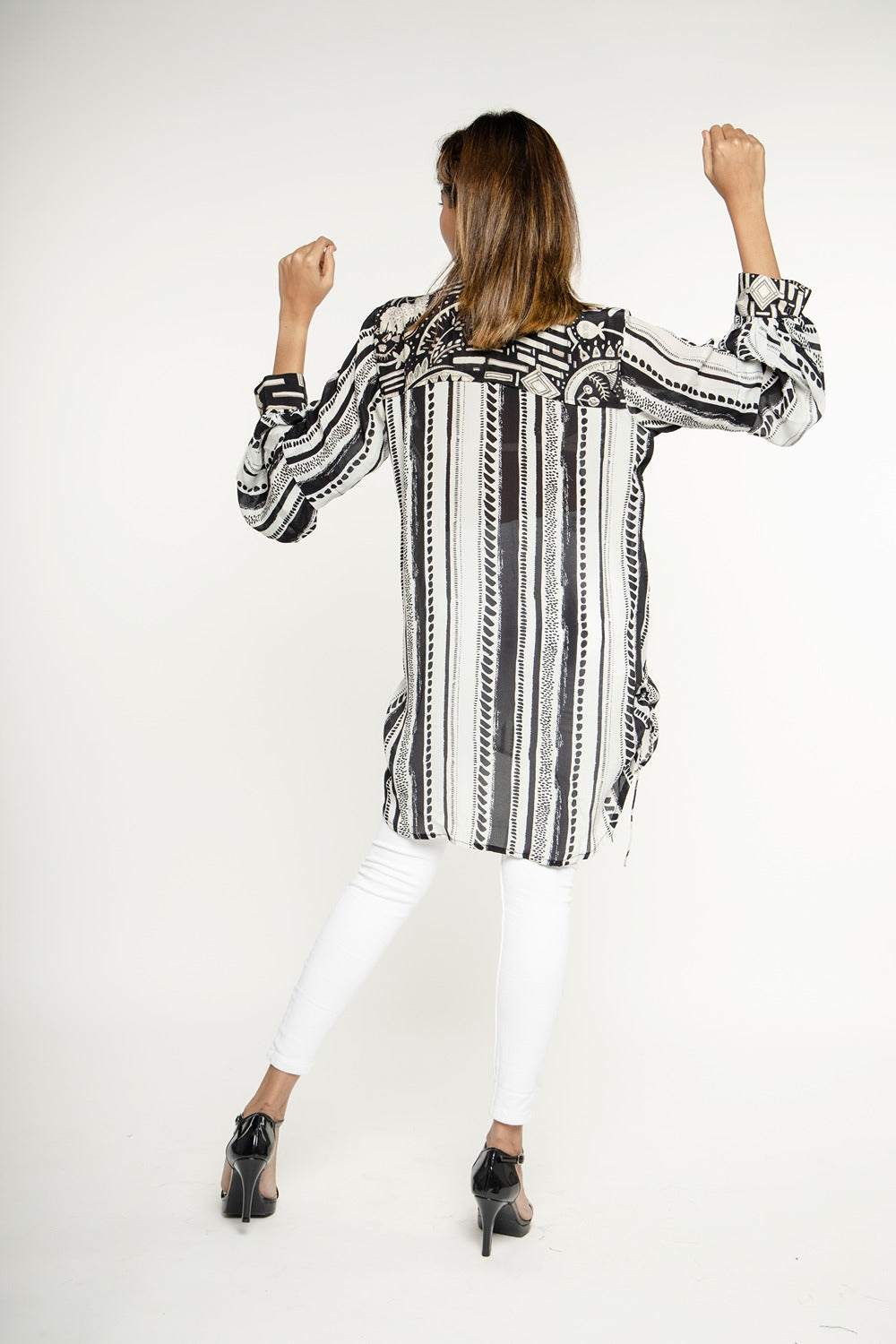 B& W STRIPE PRINT SHIRT