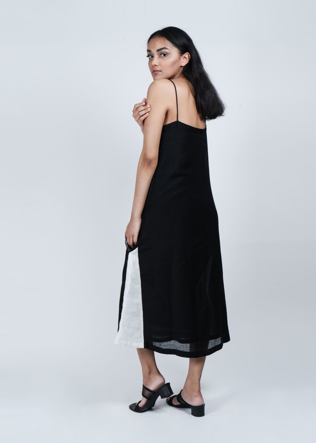 Black Sleeveless Dress