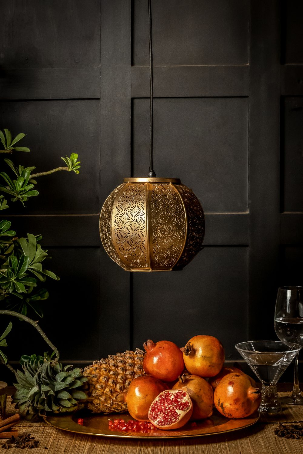 Kainaat Pendant Light