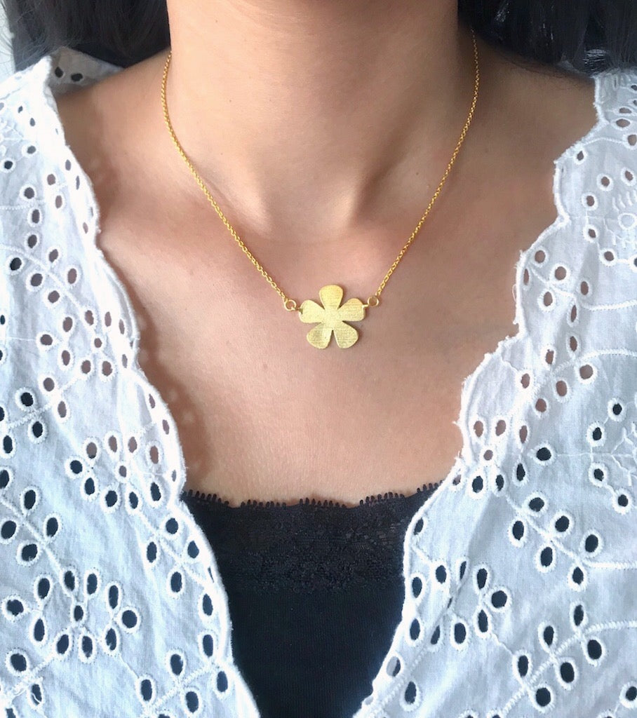 Fleur Necklace